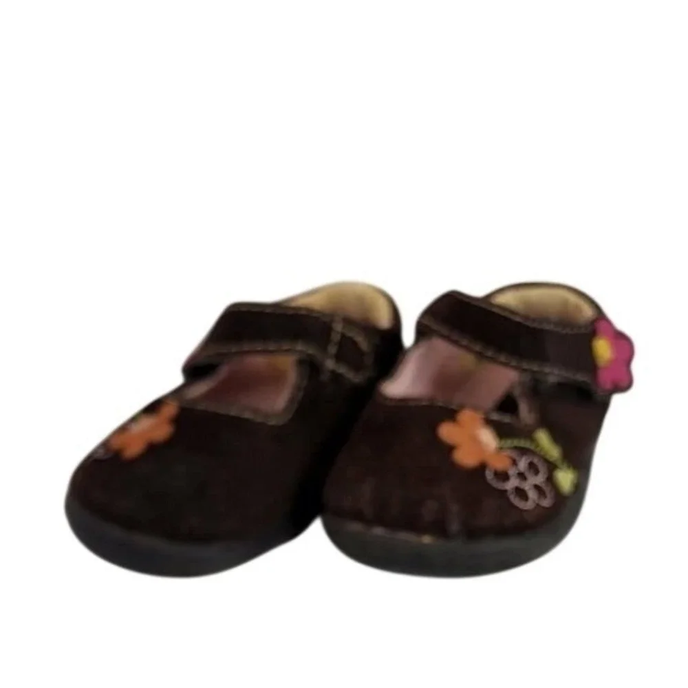 Genuine Kids By Oshkosh Brown Suede Flower Mary Jane Toddler Shoes‎ Size 2